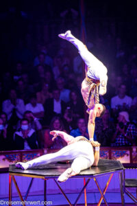 Circus-Theater Roncalli »ALL FOR ART FOR ALL« Tournee 2022 (Hermanos Acero)