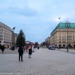 Politische Bildungsreise nach Berlin_Pariser Platz mit Blick auf das Hotel Adlon Kempinski Berlin