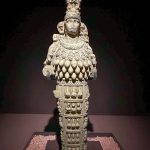 nicko cruises 11-Tage-Mittelmeerkreuzfahrt Athen bis Istanbul mit VASCO DA GAMA_Statue der Artemis als "Göttin der Fruchtbarkeit" im Ephesos-Museum Selçuk