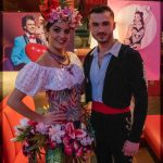 Roncalli’s Apollo Varieté: Fiesta Mexicana_Brandon Popova (Jonglage) und Dancer Provoli Ballett