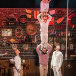 GOP Varieté-Theater Essen: Sailors_Akrobatikteam (Richard Fox, Coen Clarke und Caroline Baillon)