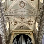 Blick auf die Orgel in der Kirche San Martino in Tirano_Entdeckungstour durch das malerische Engadin