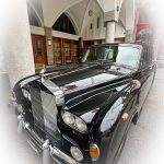 Rolls-Royce vor Badrutt's Palace Hotel_Entdeckungstour durch das malerische Engadin