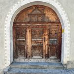 Portal Engadinerhaus in Zuoz_Entdeckungstour durch das malerische Engadin