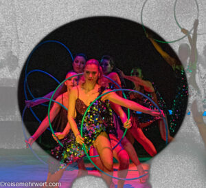 Gelsenkirchener Weihnachtscircus 2023 ›The Power of Life‹_Probst Dance-Crew (Ballett)