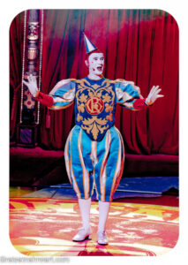 Circus-Theater Roncalli "ARTistART" Tournee 2024_Recklinghausen_Weißclown "Gensi" (Fulgenci Mestres)